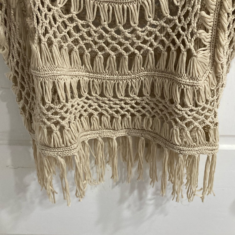 Deb Cream Crochet Top - Picture 3 of 4